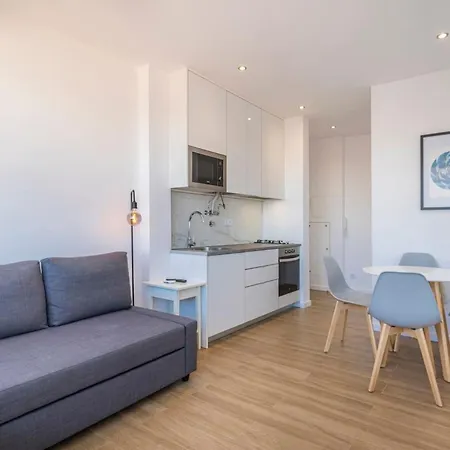 Apartment 112